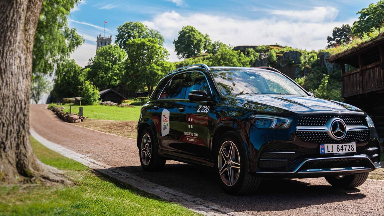 Logo og profil: Tønsberg taxi - Kundecase Færd